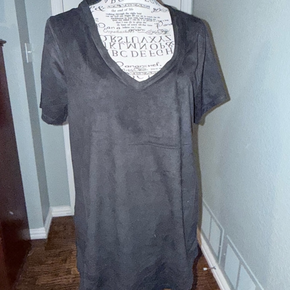 Sueded Black V-Neck Short Sleeve Dress
